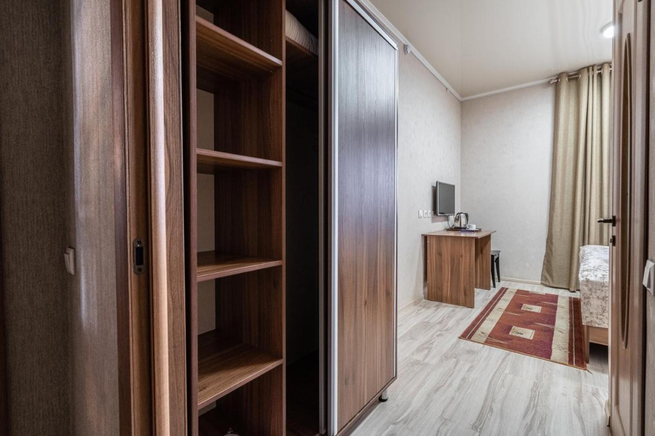 Madanur Hotel Karakol Extérieur photo