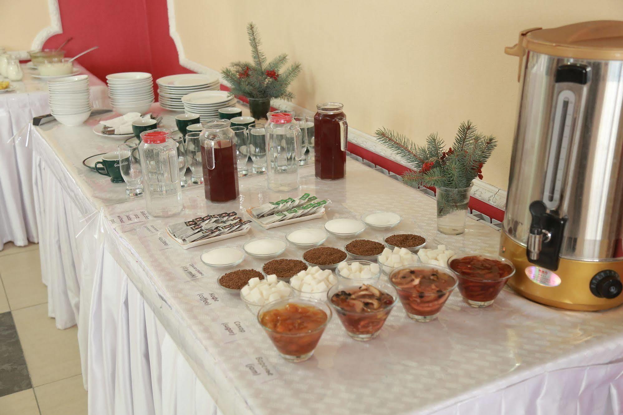 Madanur Hotel Karakol Extérieur photo